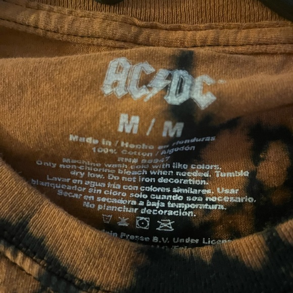 AC/DC vintage highway to hell T-shirt . Mens medium . - Picture 2 of 3